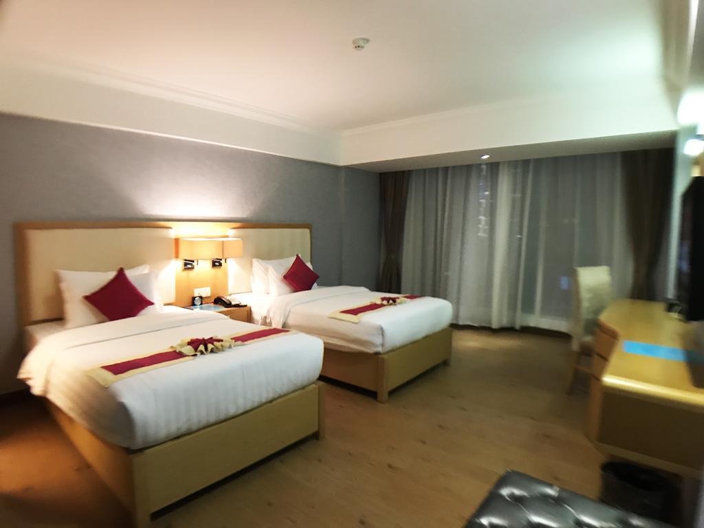 Discovery Hotel Phnom Penh Luaran gambar