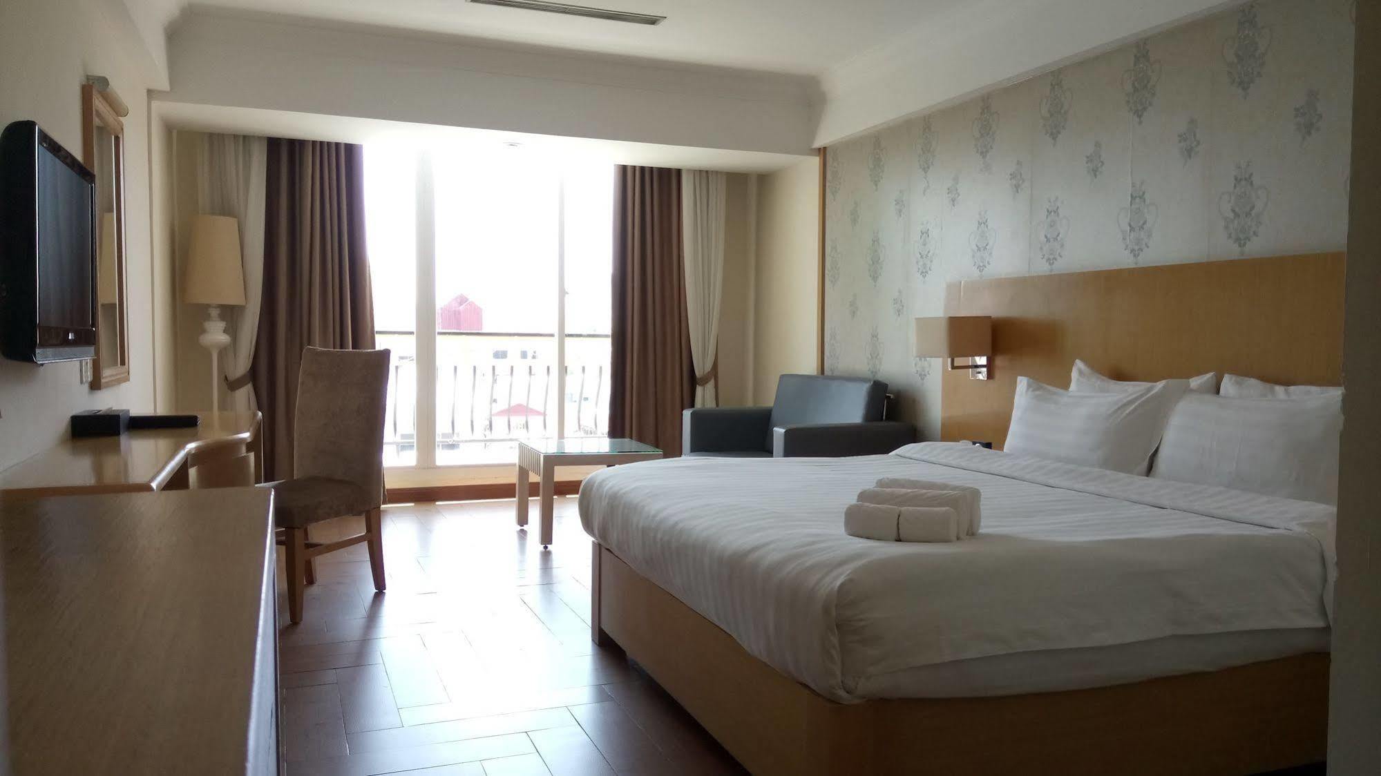 Discovery Hotel Phnom Penh Luaran gambar